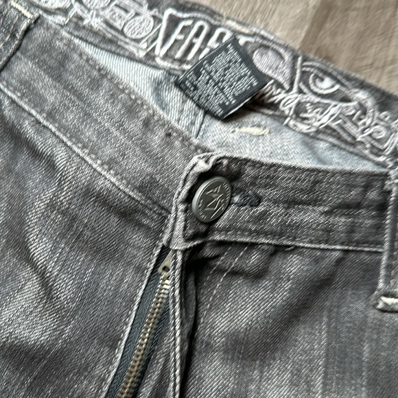 Live Fast Die Young Distressed Slim Jeans - 36x32 - Picture 8 of 10